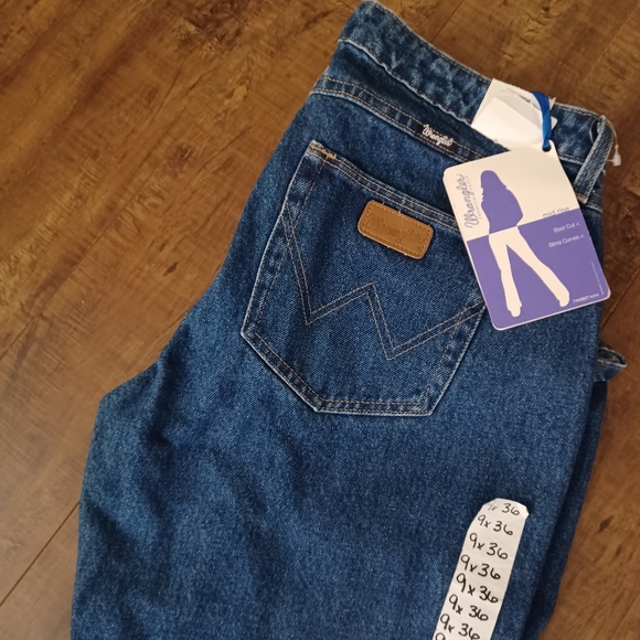 Wrangler Women's Jeans Denim Boot cut Curve - Picture 4 of 4